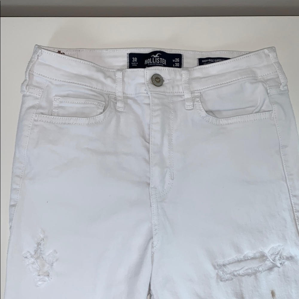 Hollister jeans size 3 high rise Regular length